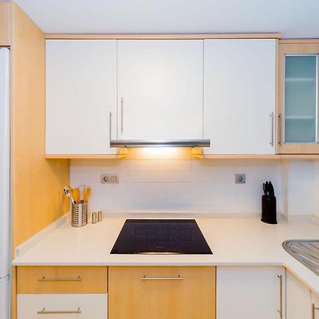 Шикарная квартира на первой линии -Luxury apartment on the first line sea Торевиеха Екстериор снимка