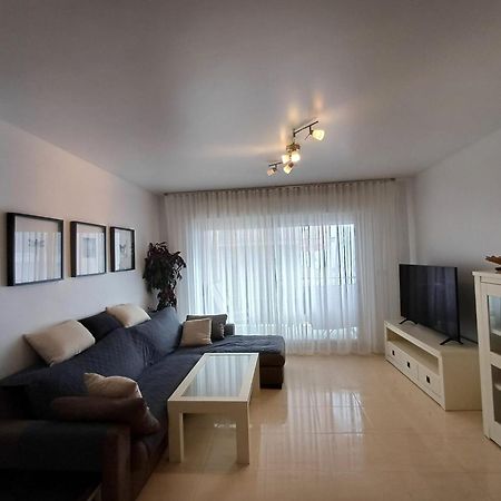 Шикарная квартира на первой линии -Luxury apartment on the first line sea Торевиеха Екстериор снимка